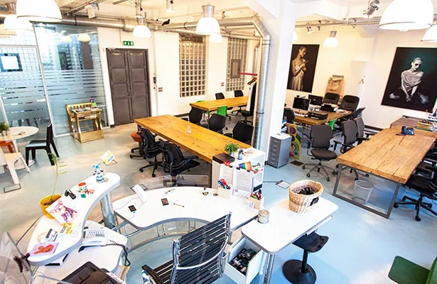Budapest's Top 9 CoWorking Spaces (Daily, Weekly, Monthly & Private Offices)