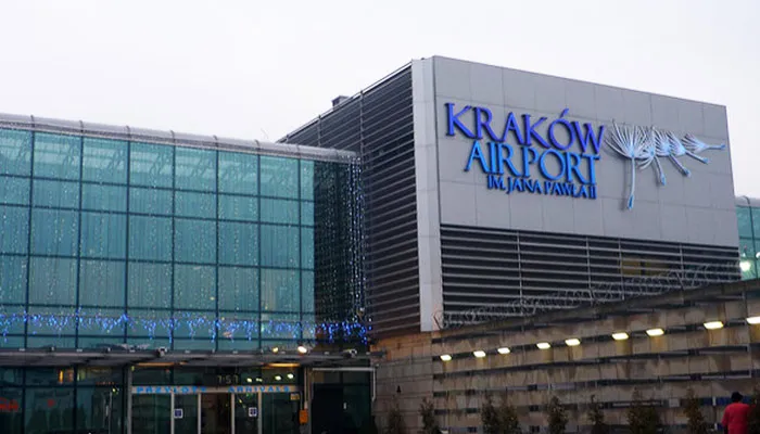 How to get from Krakow Airport to Krakow Centre?