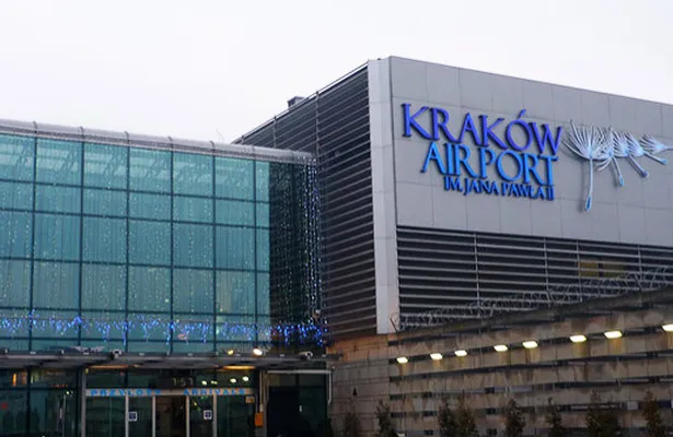 How to get from Krakow Airport to Krakow Centre?