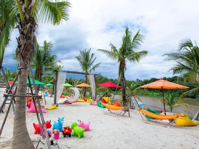 Chiang Mai River Beach