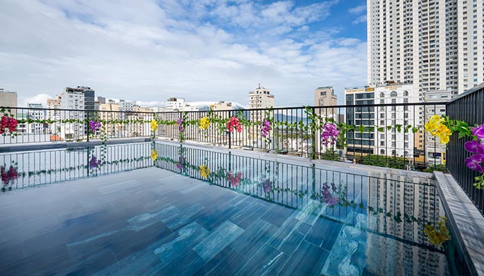 Rooftop Pool at Da Nang Apartment