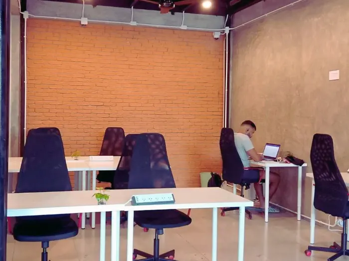 One Workspace Thapei Gate Branch