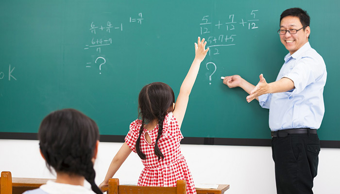 Qualifications For Online English Teachers