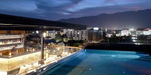 Rise Rooftop Bar & pool in Chiang Mai